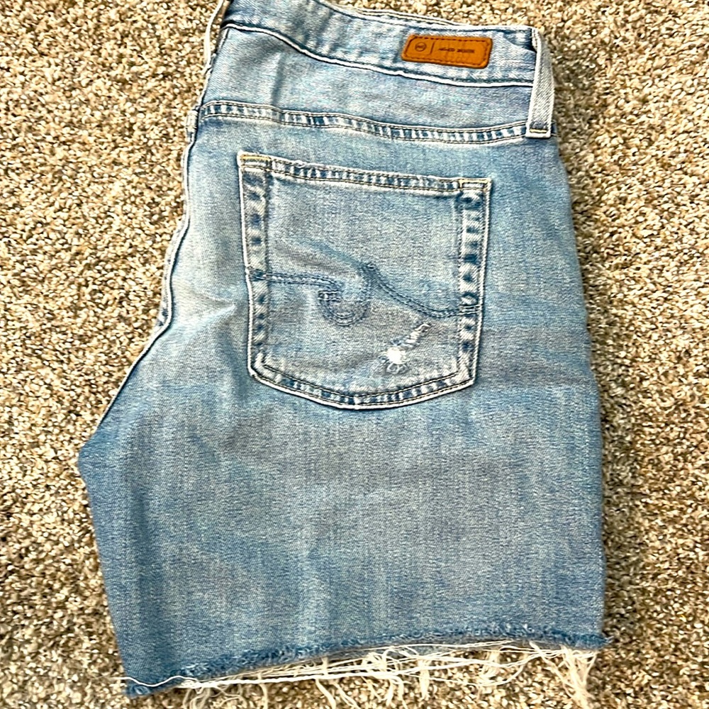 Women’s Jean shorts